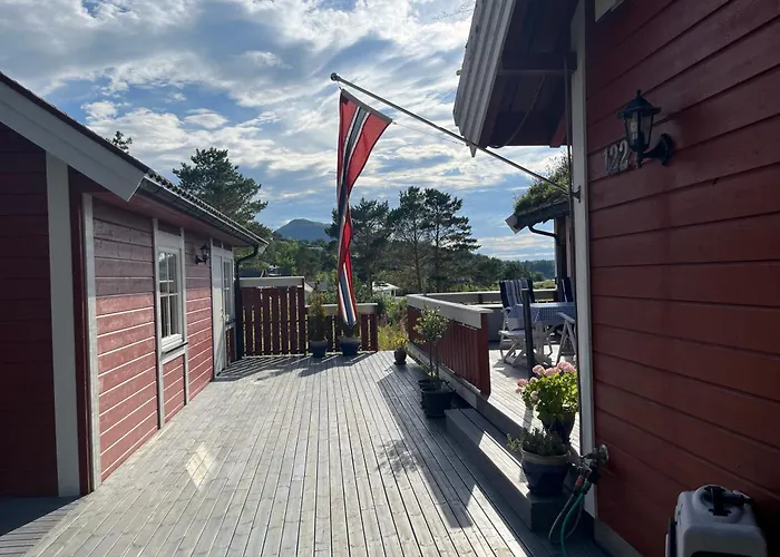 Stor Med Praktfull Havutsikt Ferienhaus