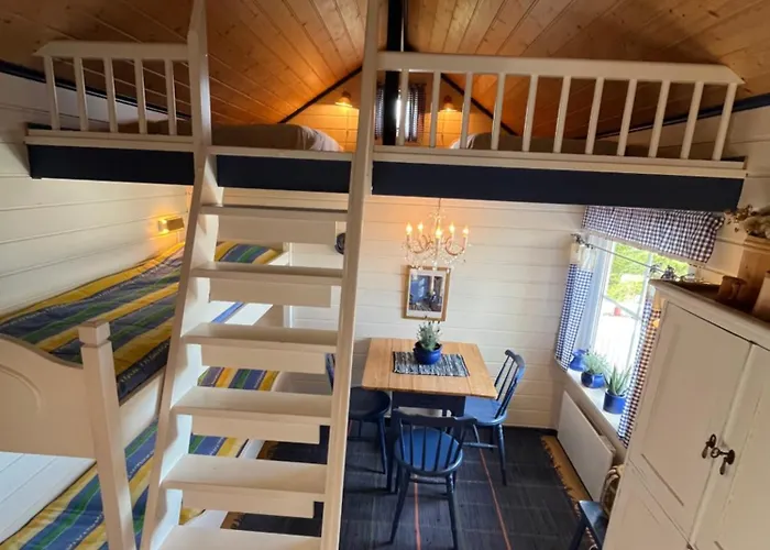 Stor Med Praktfull Havutsikt Ferienhaus Lysøysund