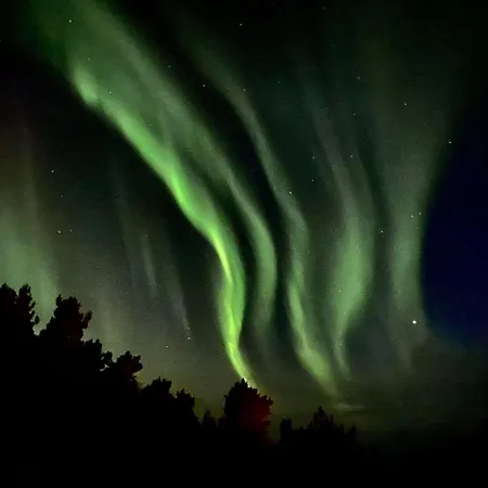 Stor Med Praktfull Havutsikt Lysesund